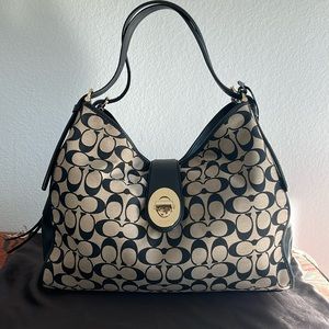 COACH Madison Carlyle shoulder bag NWOT